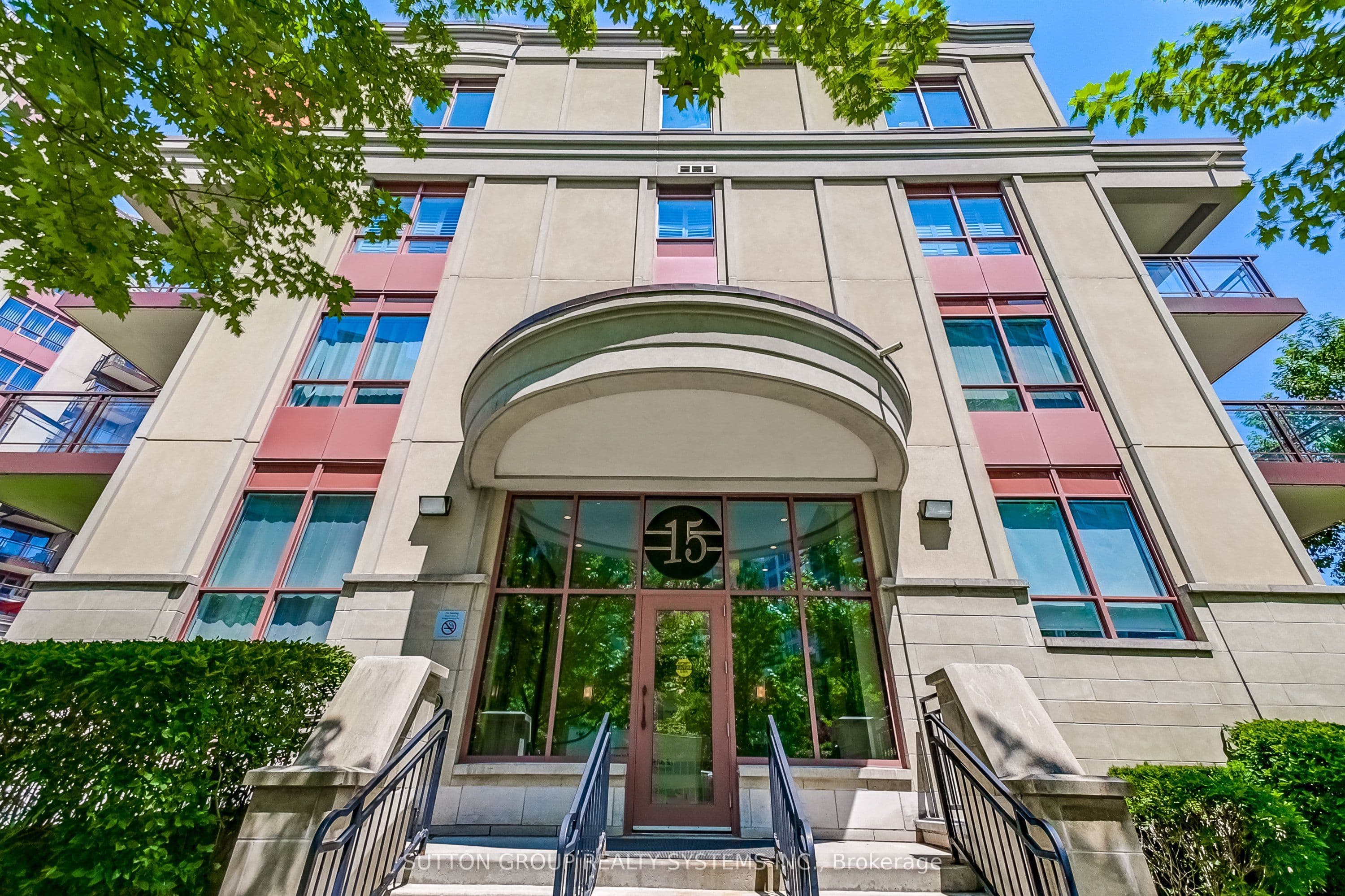 15 Rean Drive 408, Toronto, ON M2K 0A7