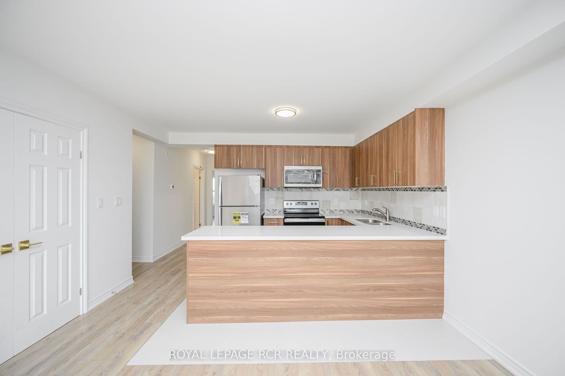 15 Brenda Boulevard 305, Orangeville, ON L9W 3Y5