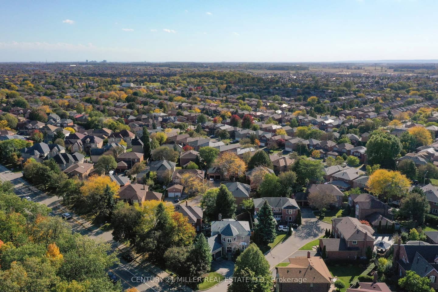 6482 Tenth Line W, Mississauga, ON L5N 5T7