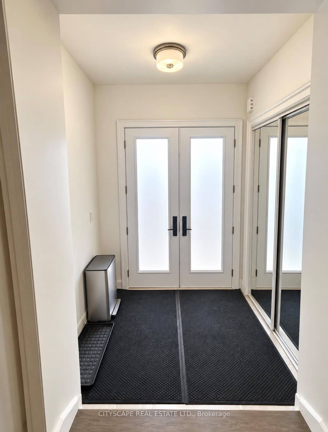 3322 Umar Avenue, Oakville, ON L6M 5S3