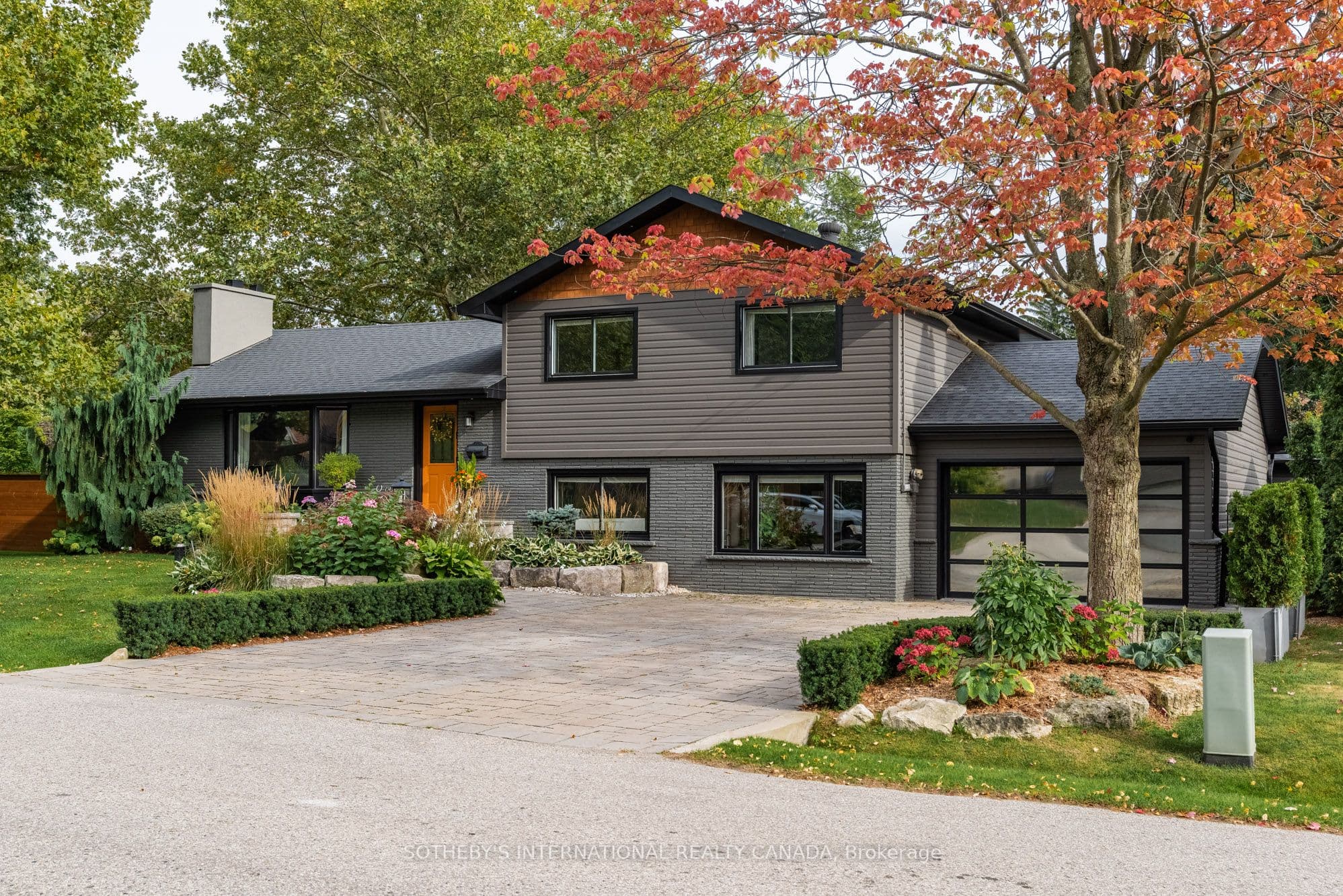 600 Deborah Crescent, Burlington, ON L7T 2N1
