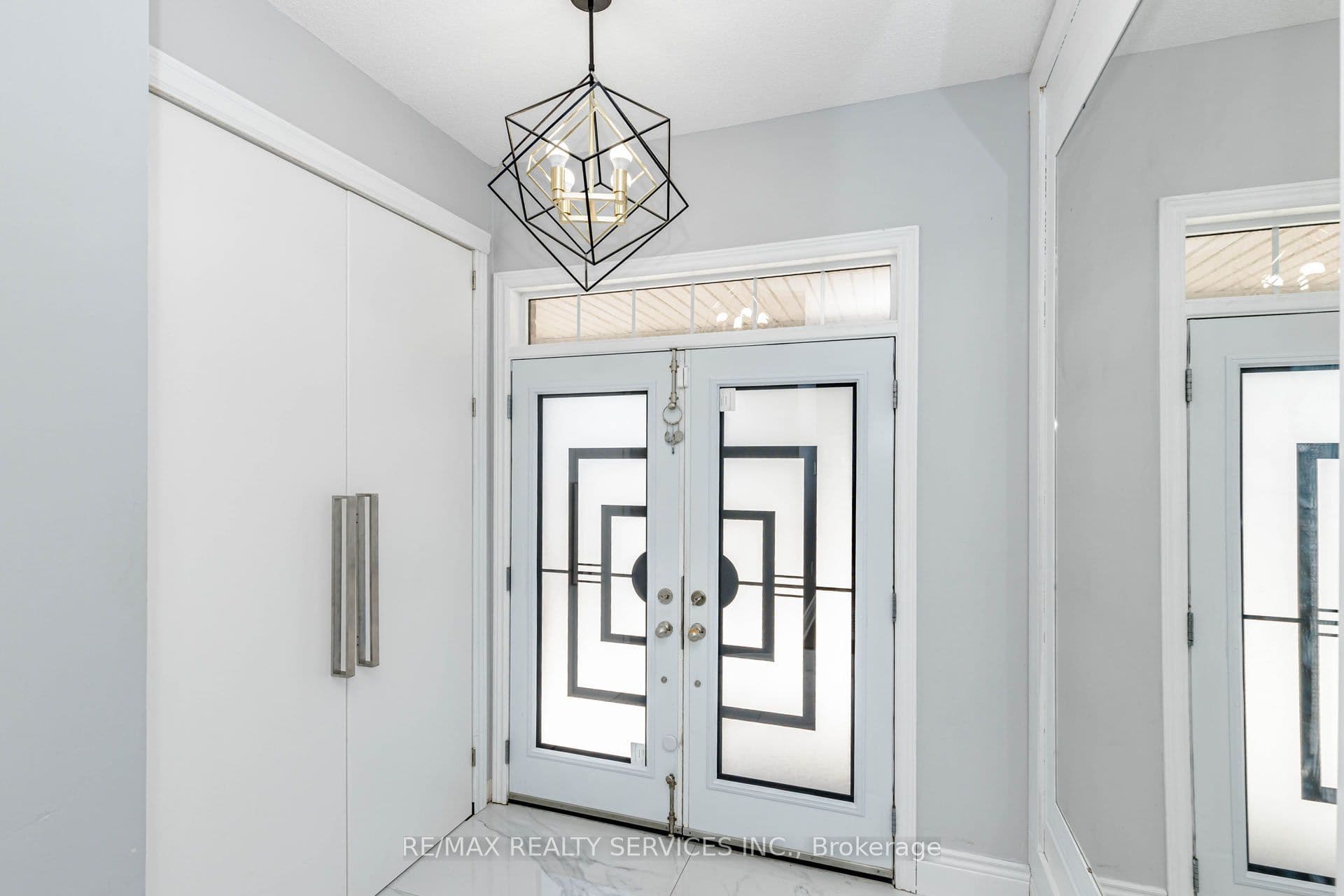 61 Sugarcane Avenue, Brampton, ON L6R 0E6