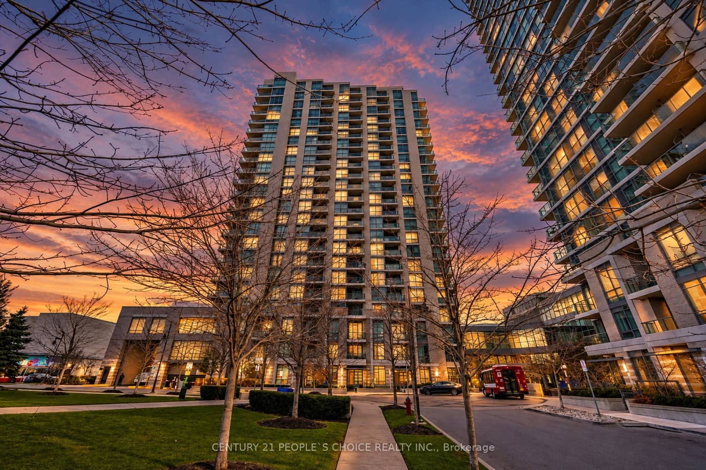 205 Sherway Garden 1012, Toronto, ON M9C 0A5