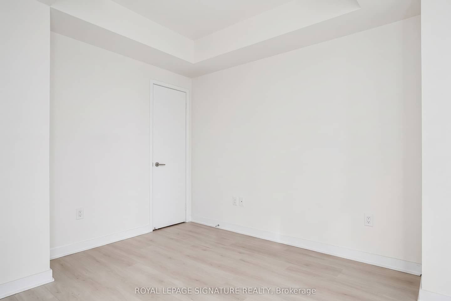 3900 Confederation Parkway 610, Mississauga, ON L5B 0M3