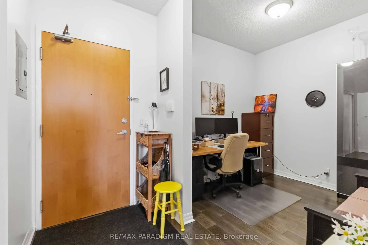 3939 Duke Of York Boulevard 2503, Mississauga, ON L5B 4N2