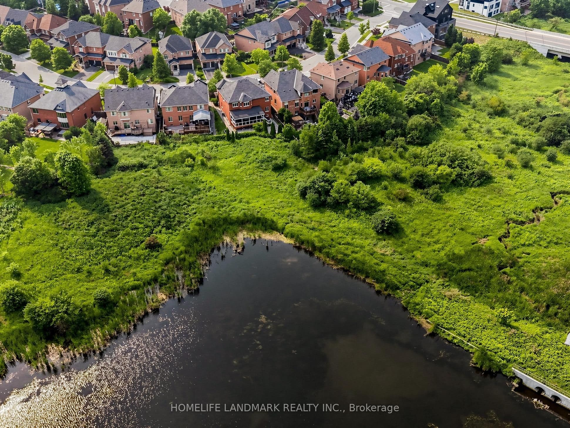 75 Pointon Street, Aurora, ON L4G 0J9