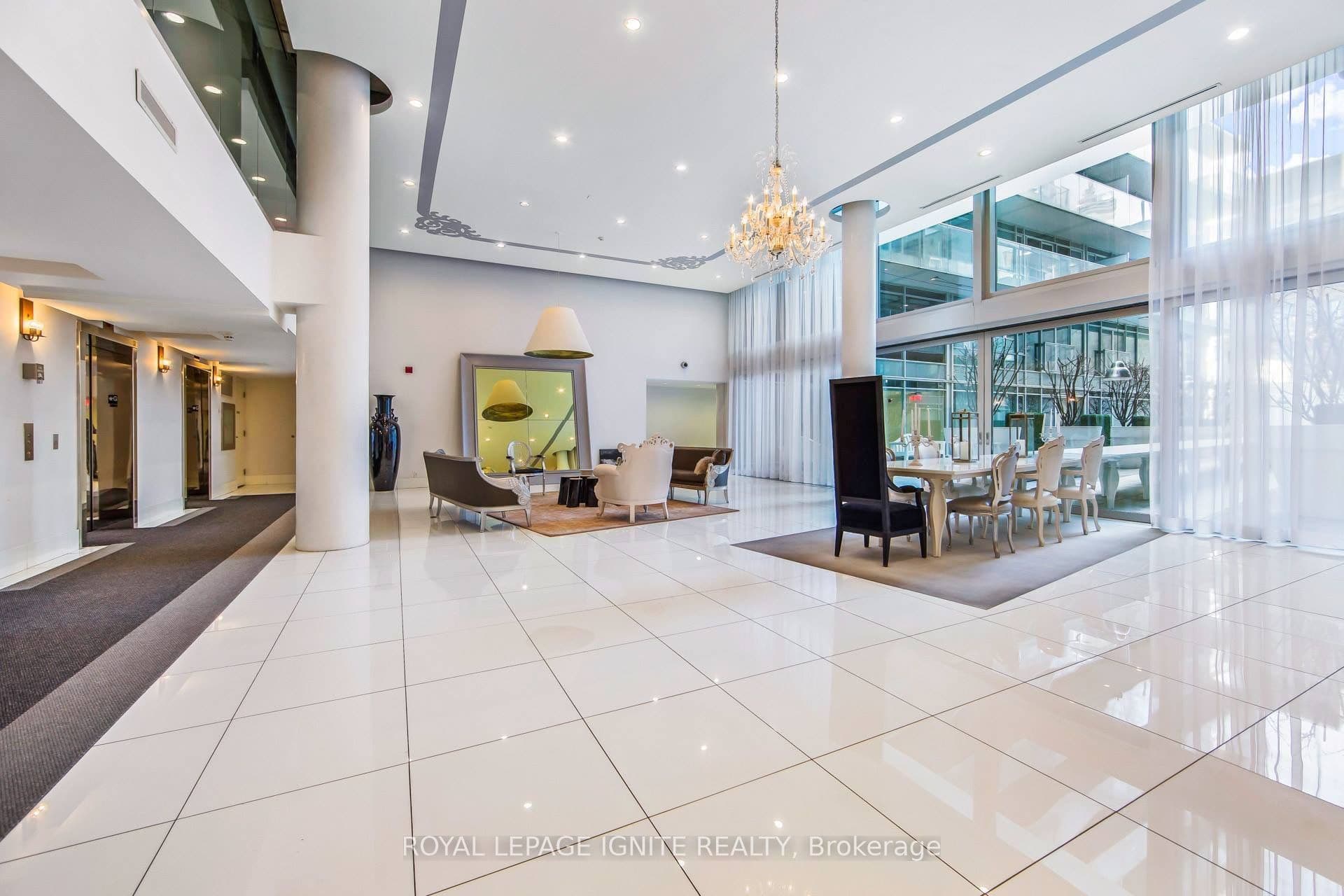 75 Portland Street 406, Toronto, ON M5V 2M9