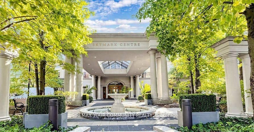 78 Harrison Garden Boulevard 103, Toronto, ON M2N 7E2