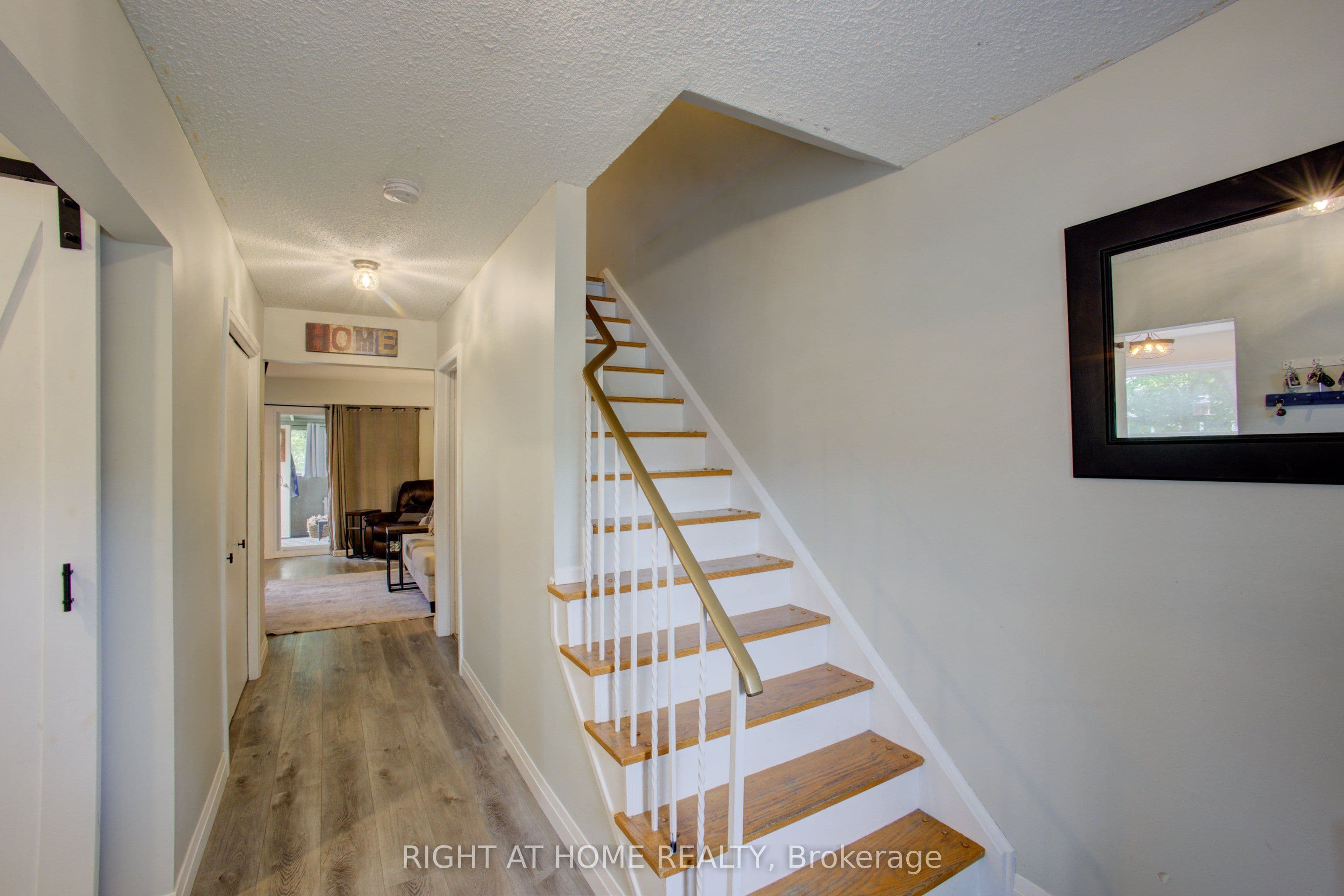 32 Feltre Avenue, Orangeville, ON L9W 3P1