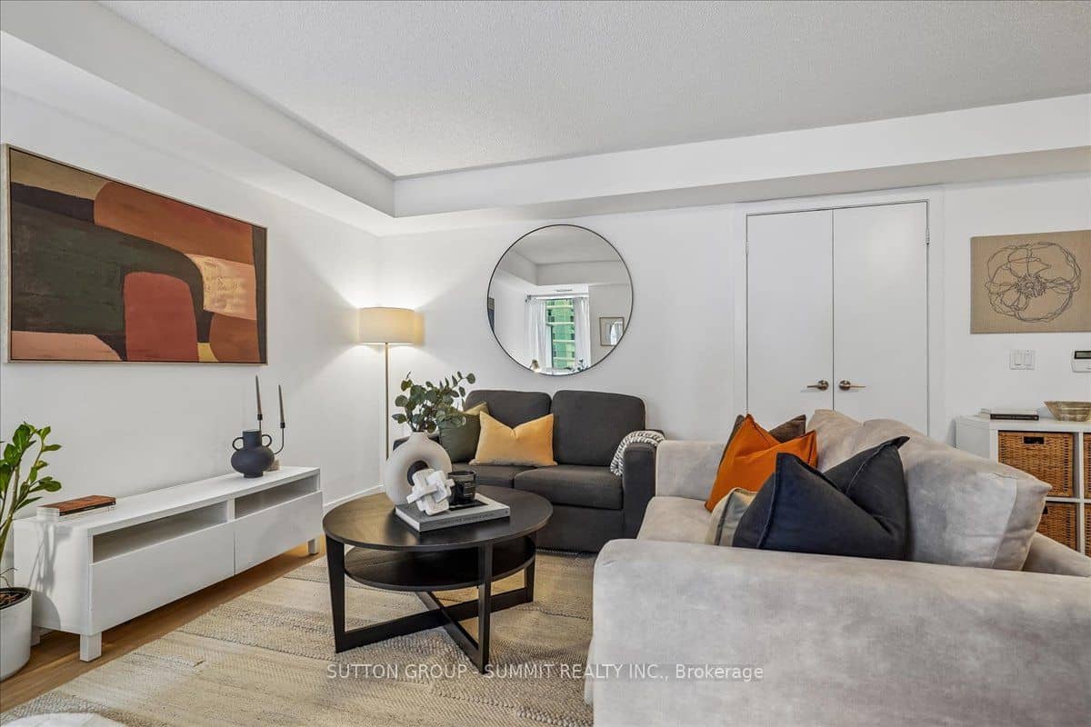 100 Western Battery Road 1012, Toronto, ON M6K 3S2