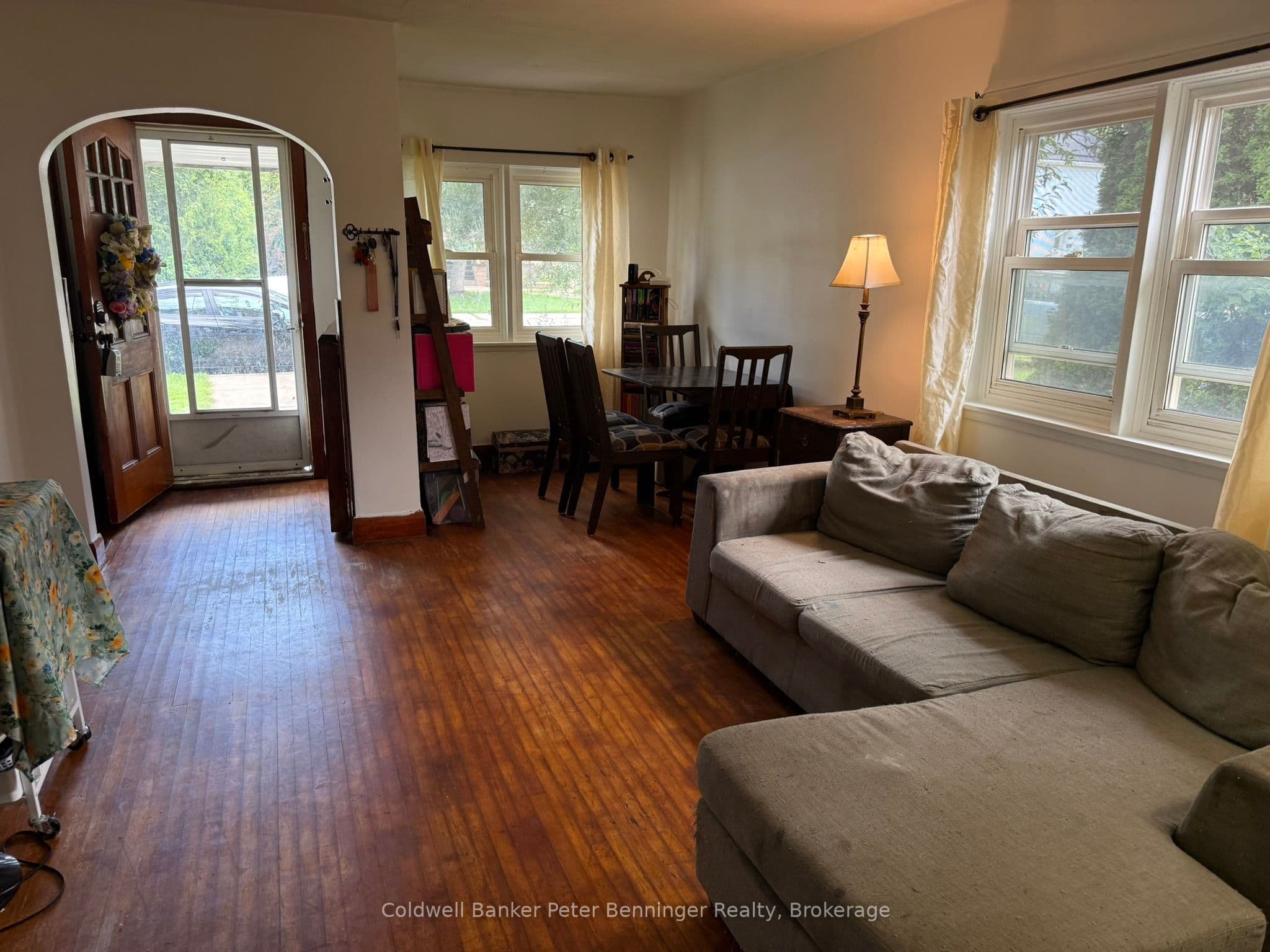 552 11th Avenue, Hanover, ON N4N 2S4
