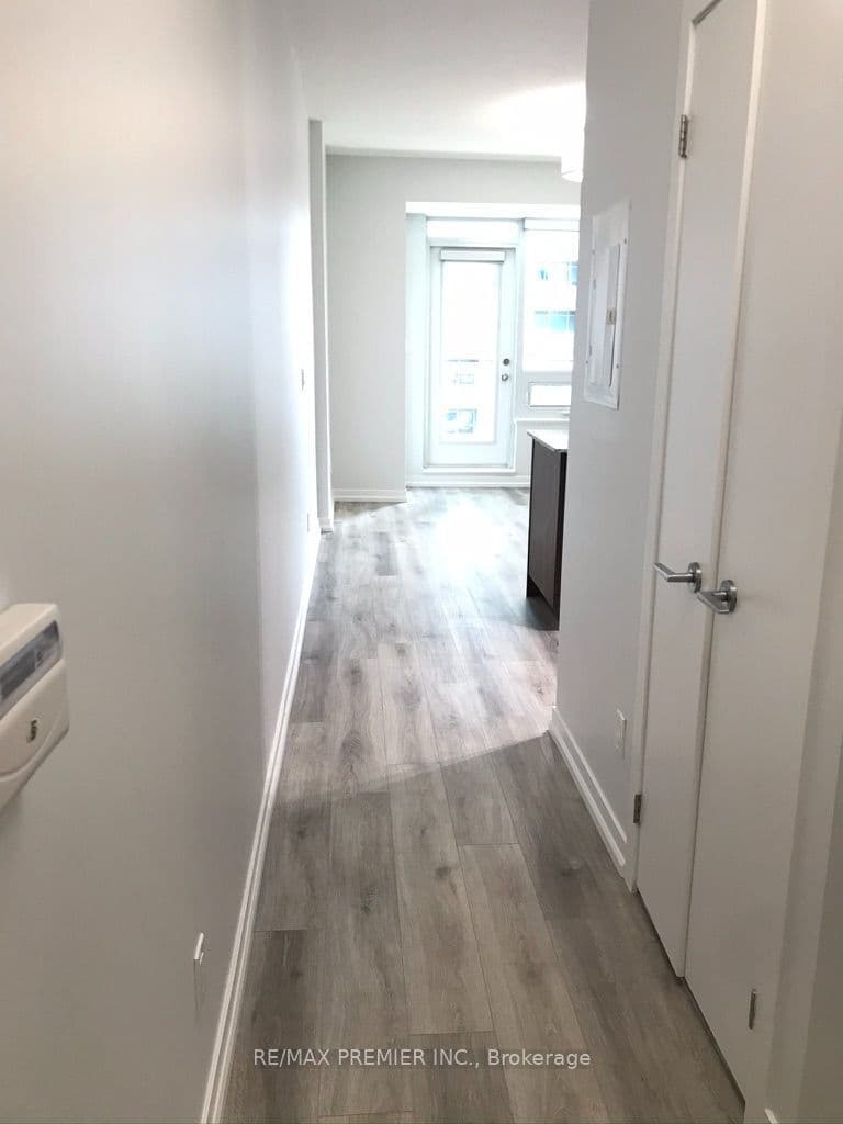 55 East Liberty Street 521, Toronto, ON M6K 3P9