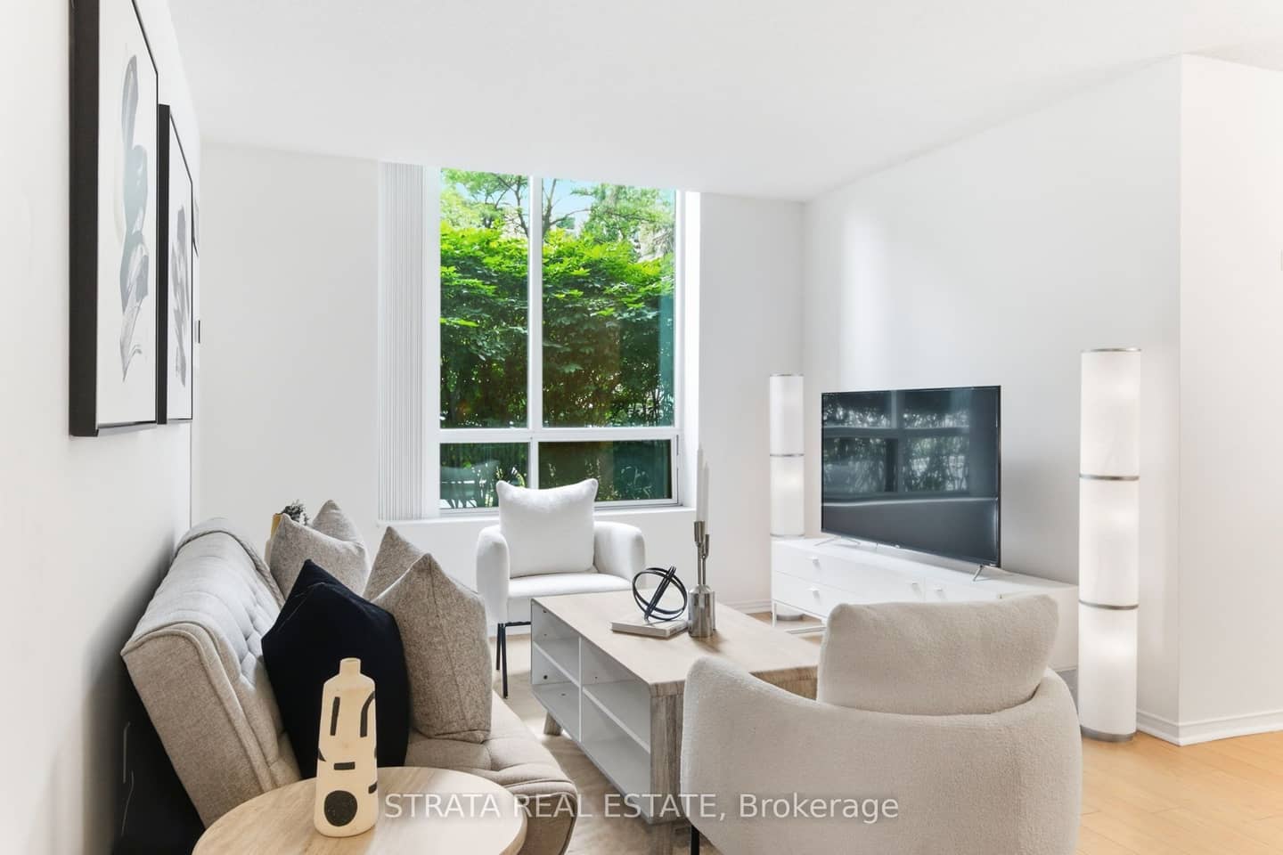 29 Pemberton Avenue 105, Toronto, ON M2M 4L5