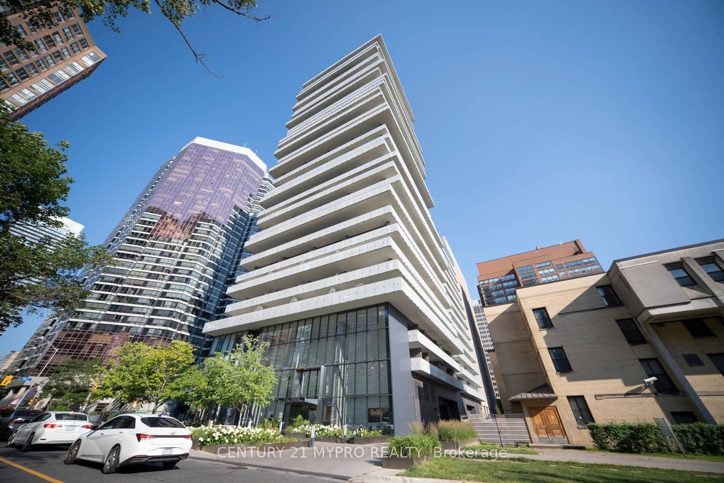 57 St. Joseph Street 417, Toronto, ON M5S 0C5