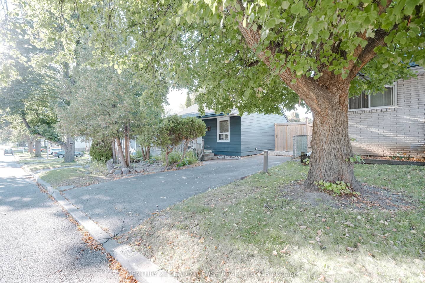14 George Street, Ajax, ON L1S 1S5