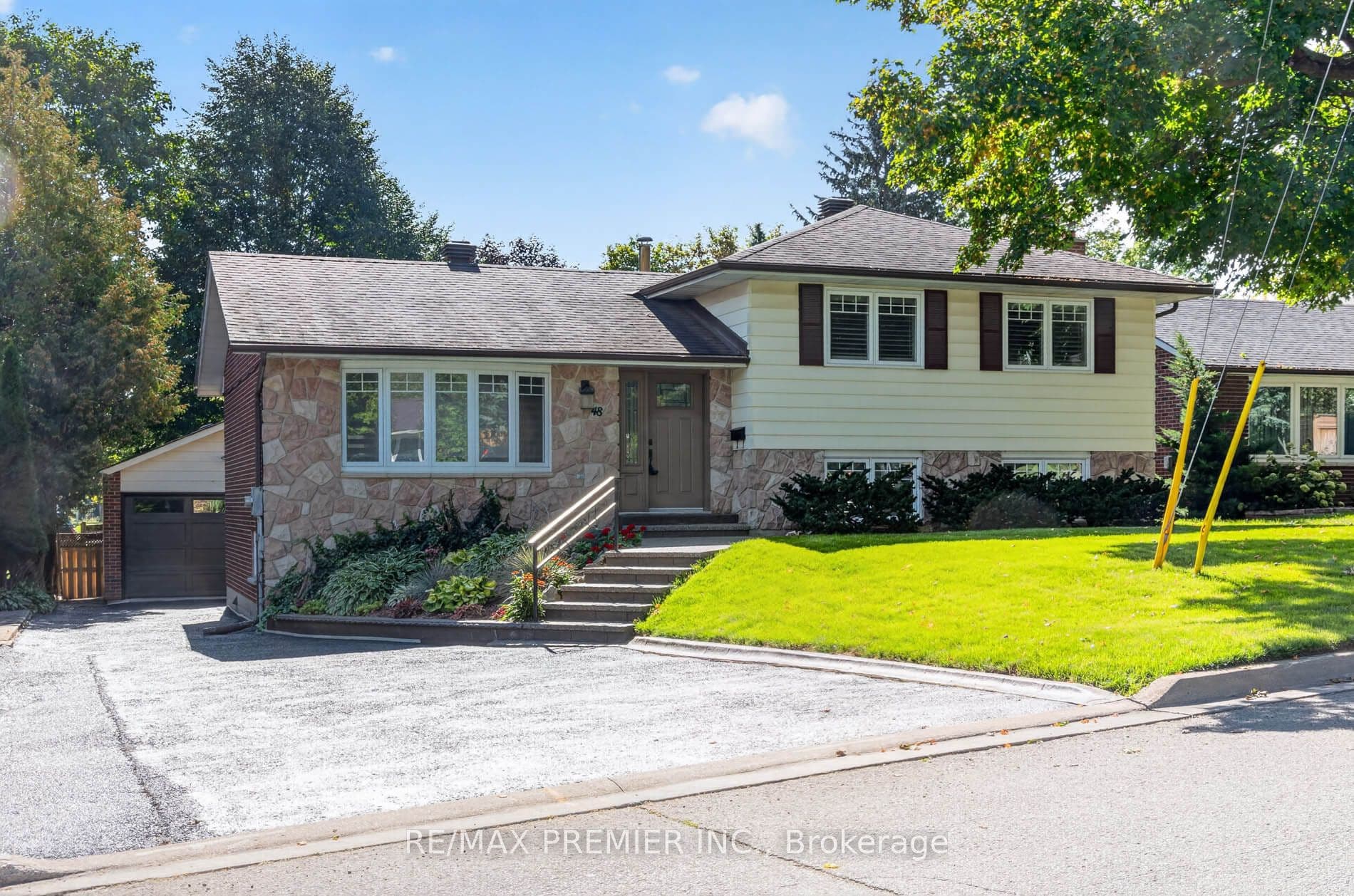 48 Chisholm Street, Orangeville, ON L9W 3S6