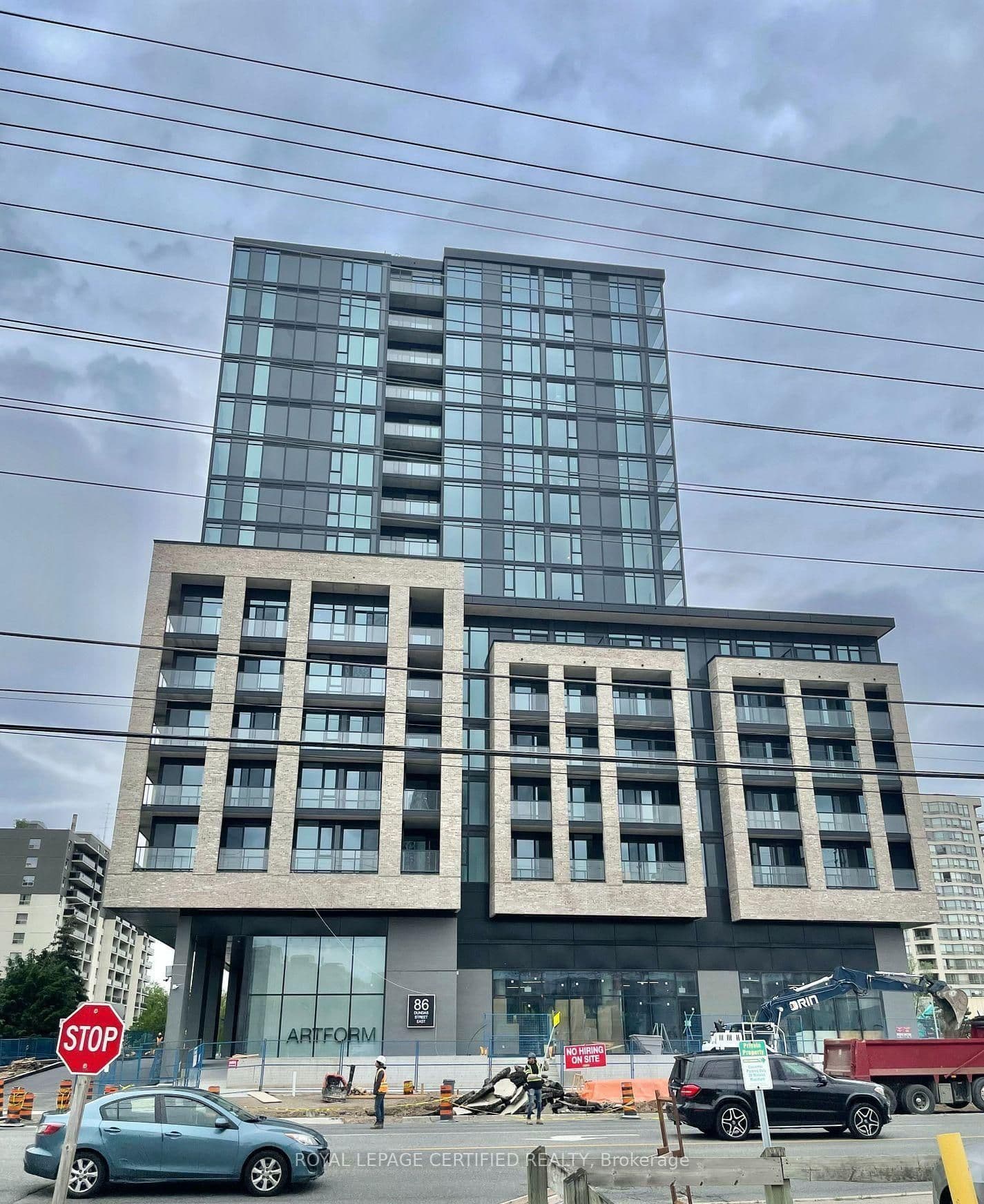 86 Dundas Street E 302, Mississauga, ON L5A 0B1