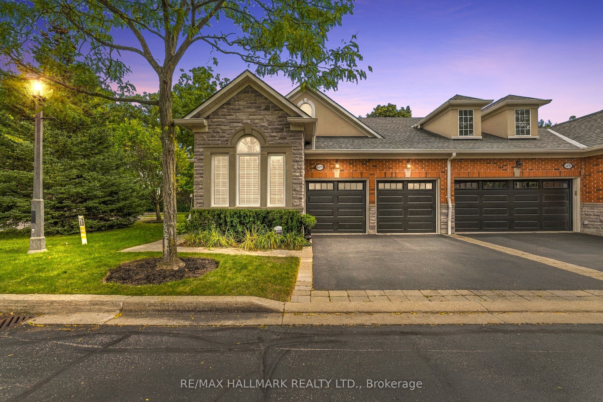 6439 Rivergate Place 15, Mississauga, ON L5N 8P8