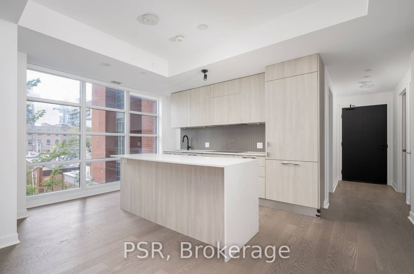 501 Adelaide Street W 401, Toronto, ON M5V 1T4