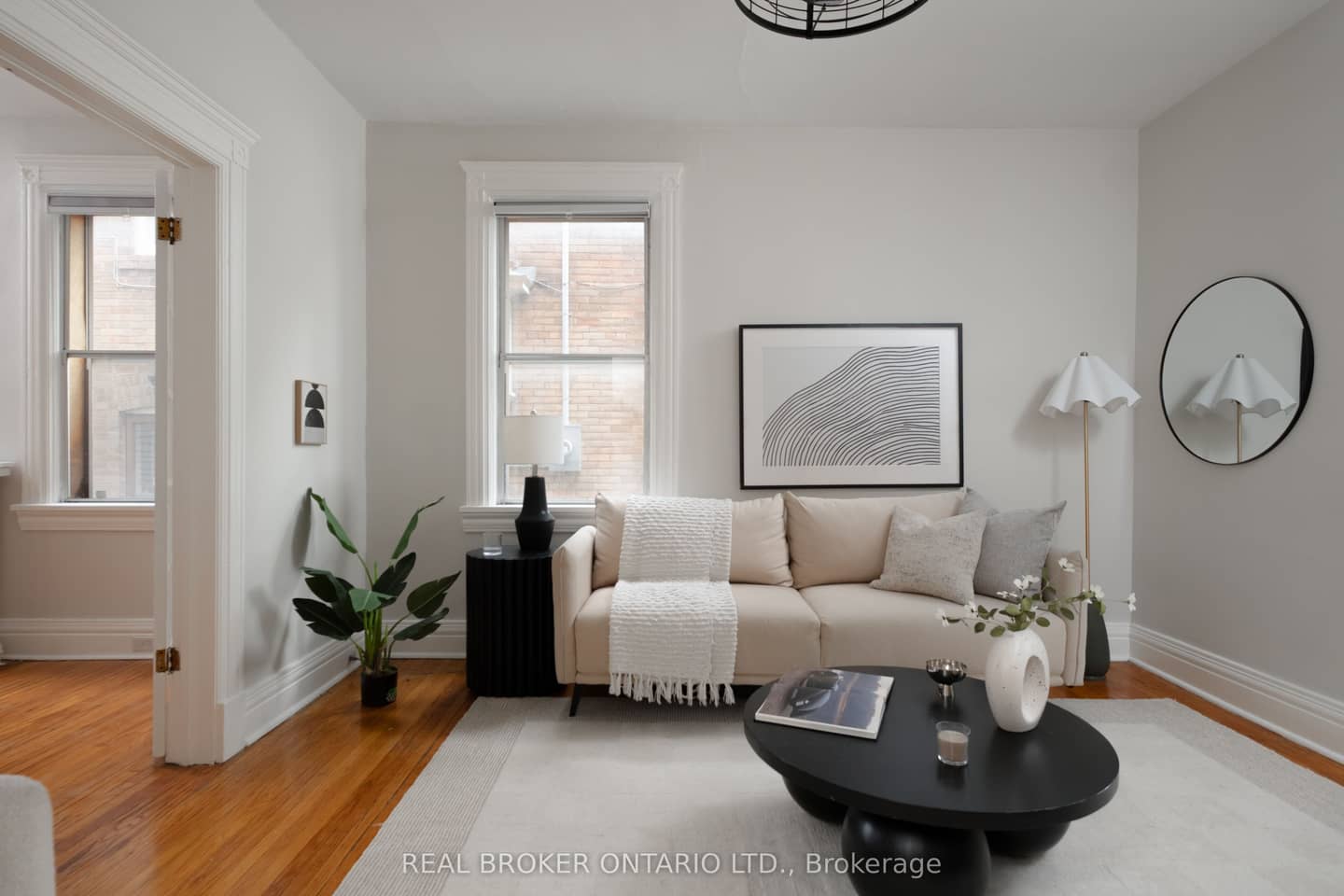 33 Atlas Avenue, Toronto, ON M6C 3N8
