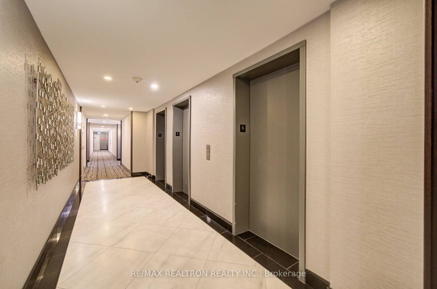 5460 Yonge Street 611, Toronto, ON M2N 6K7