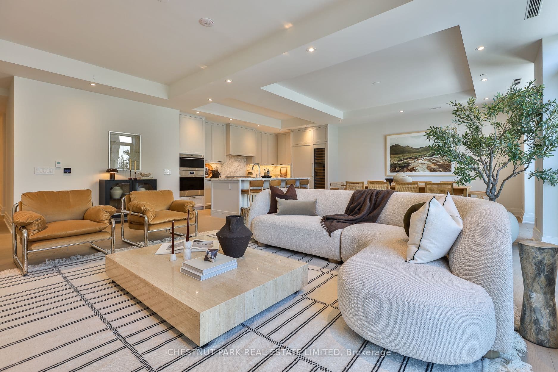 10 Prince Arthur Avenue 404, Toronto, ON M5R 1A9