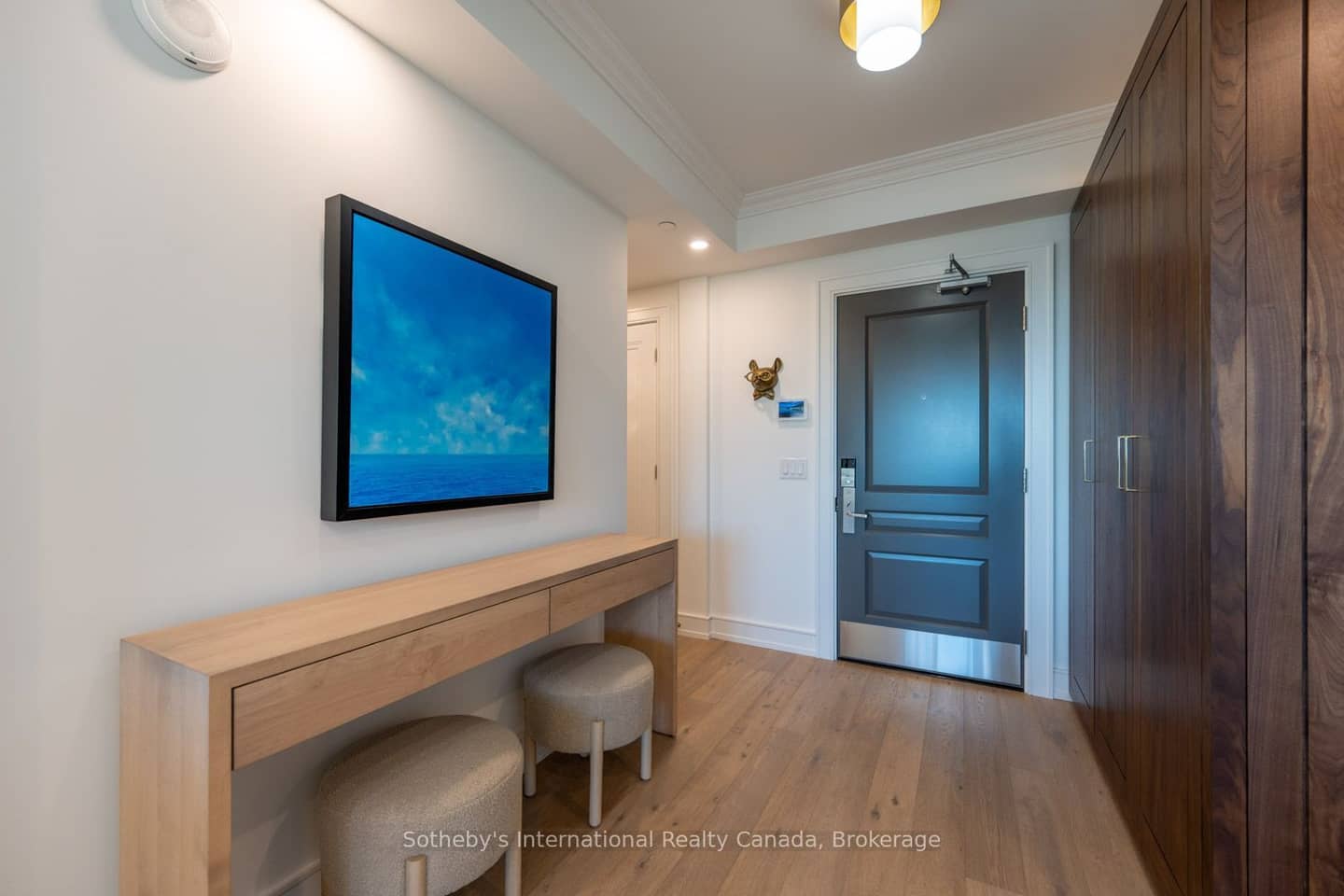 2060 Lakeshore Road 508, Burlington, ON L7R 0G2
