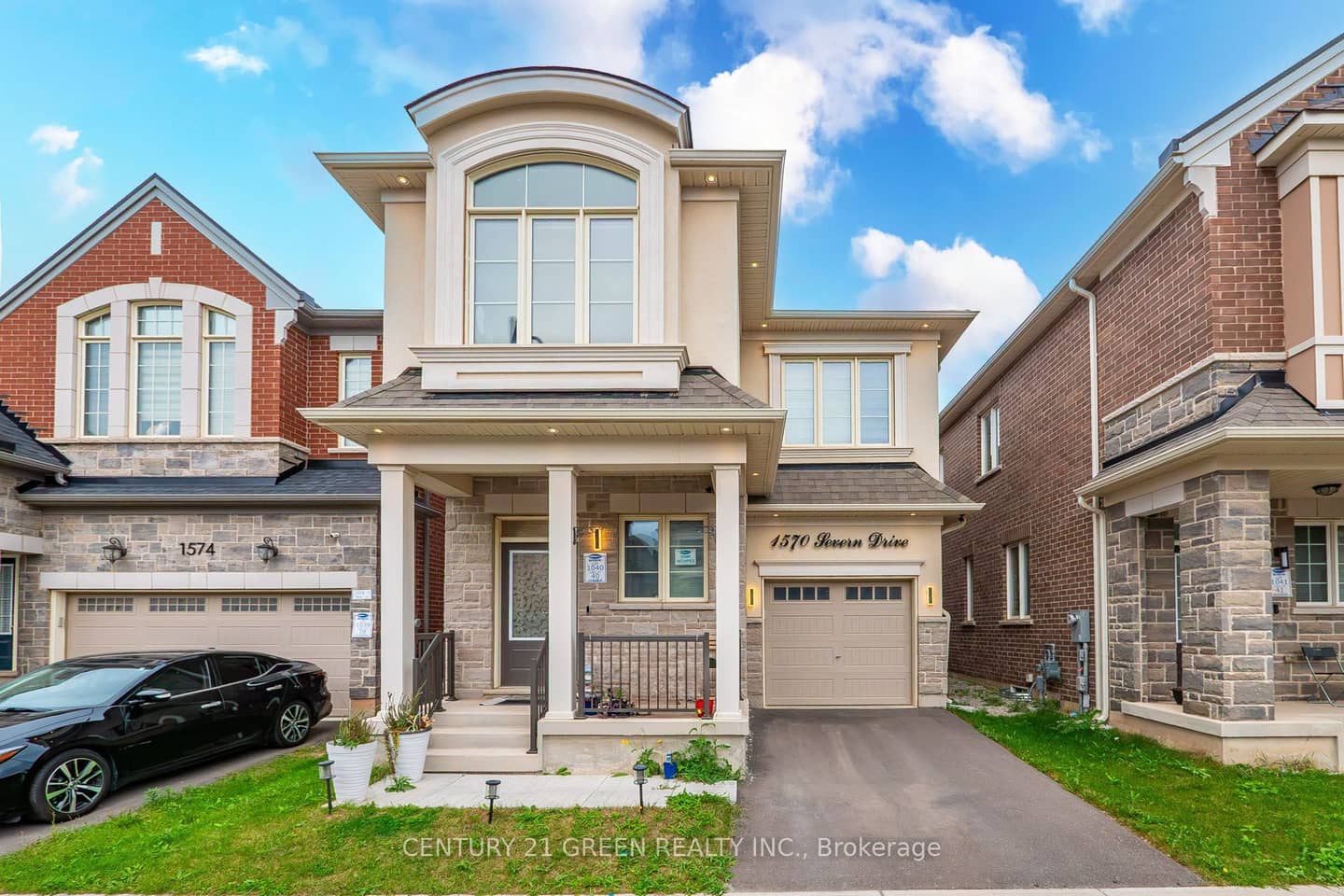 1570 Severn Drive, Milton, ON L9E 1X8