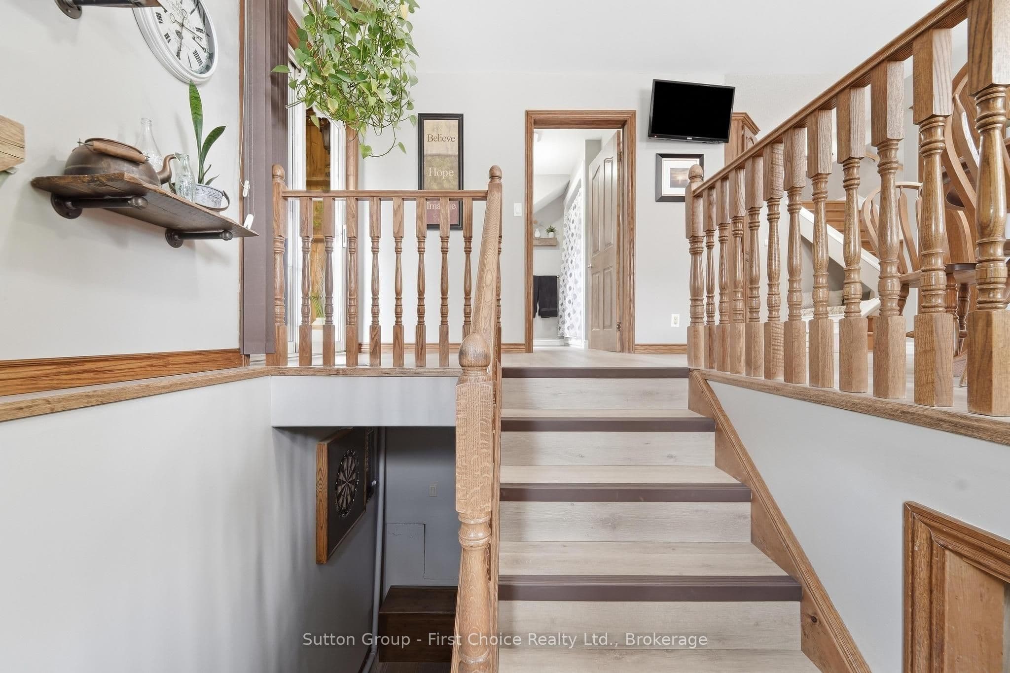 1669 Road 164 Road, Perth South, ON N0K 1N0