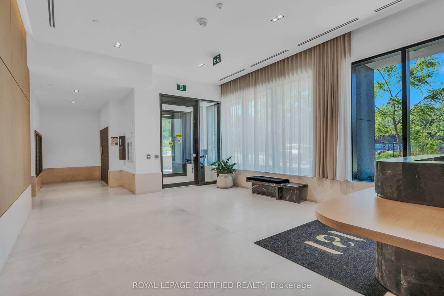 200 Sudbury Street 411, Toronto, ON M6H 0H1