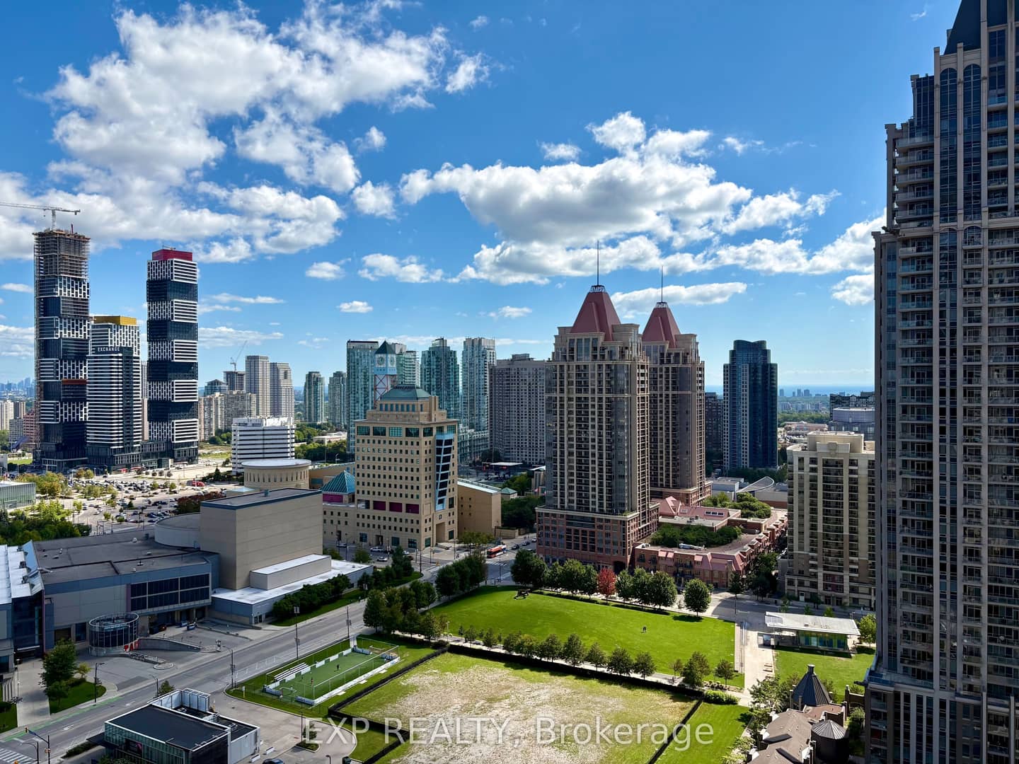 385 PRINCE OF WALES Drive 2304, Mississauga, ON L5B 0C6