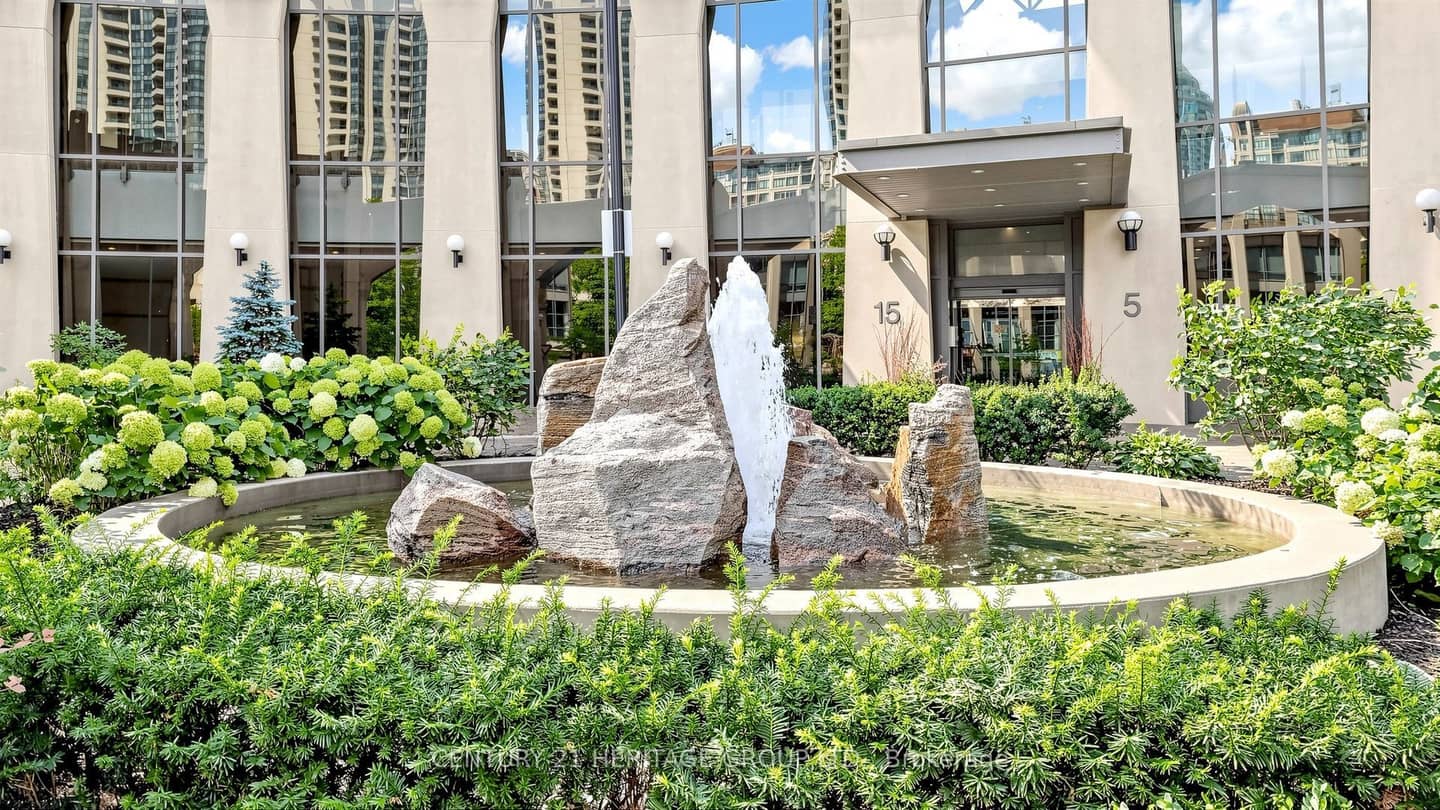 5 Northtown Way 602, Toronto, ON M2N 7A1