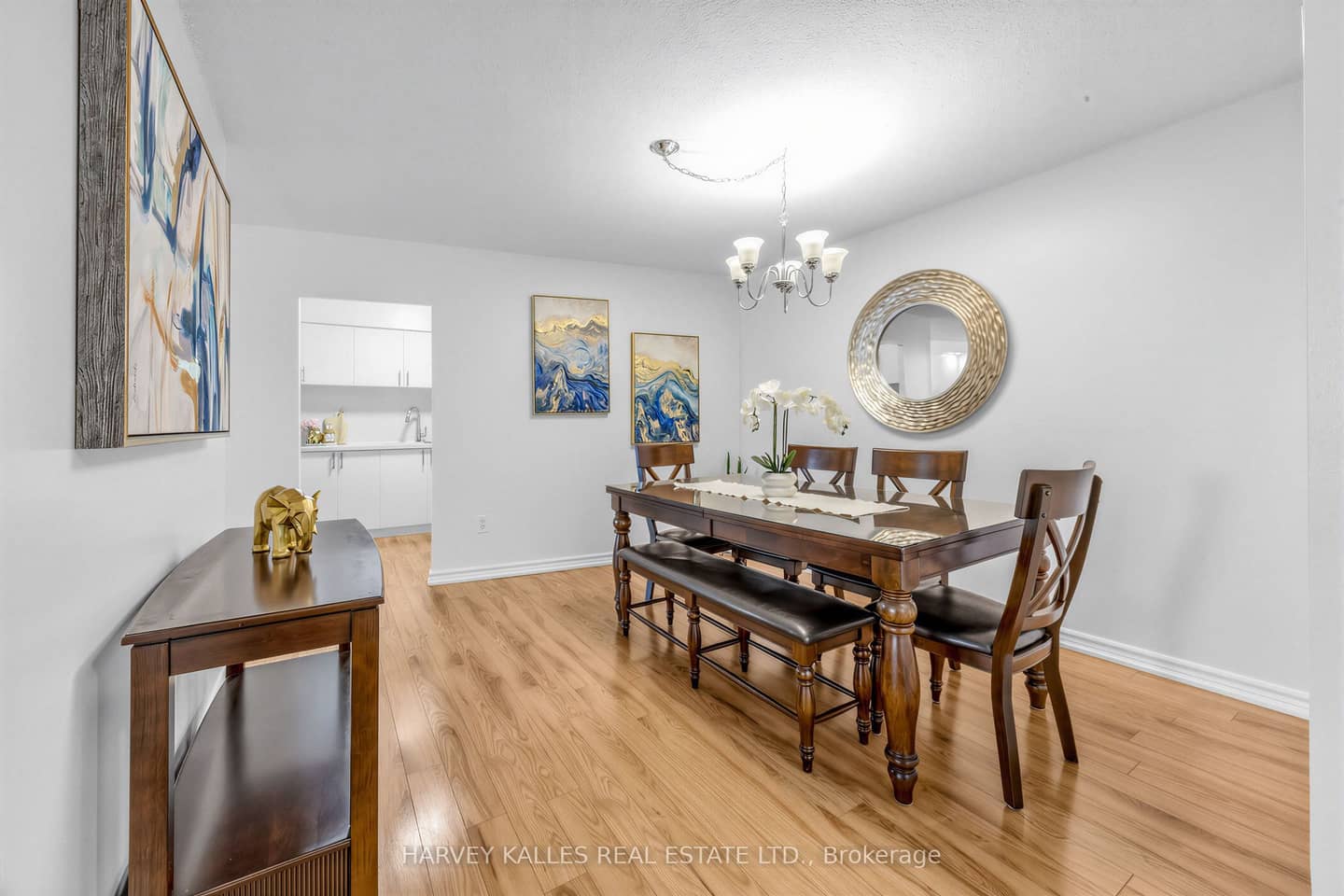 100 Echo Point 1801, Toronto, ON M1W 2V2
