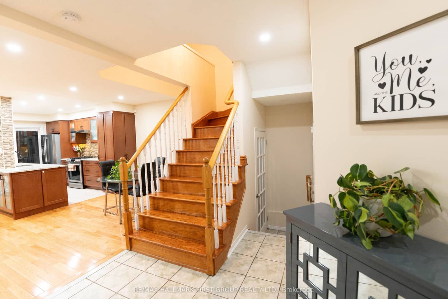 7686 Black Walnut Trail, Mississauga, ON L5N 8A6