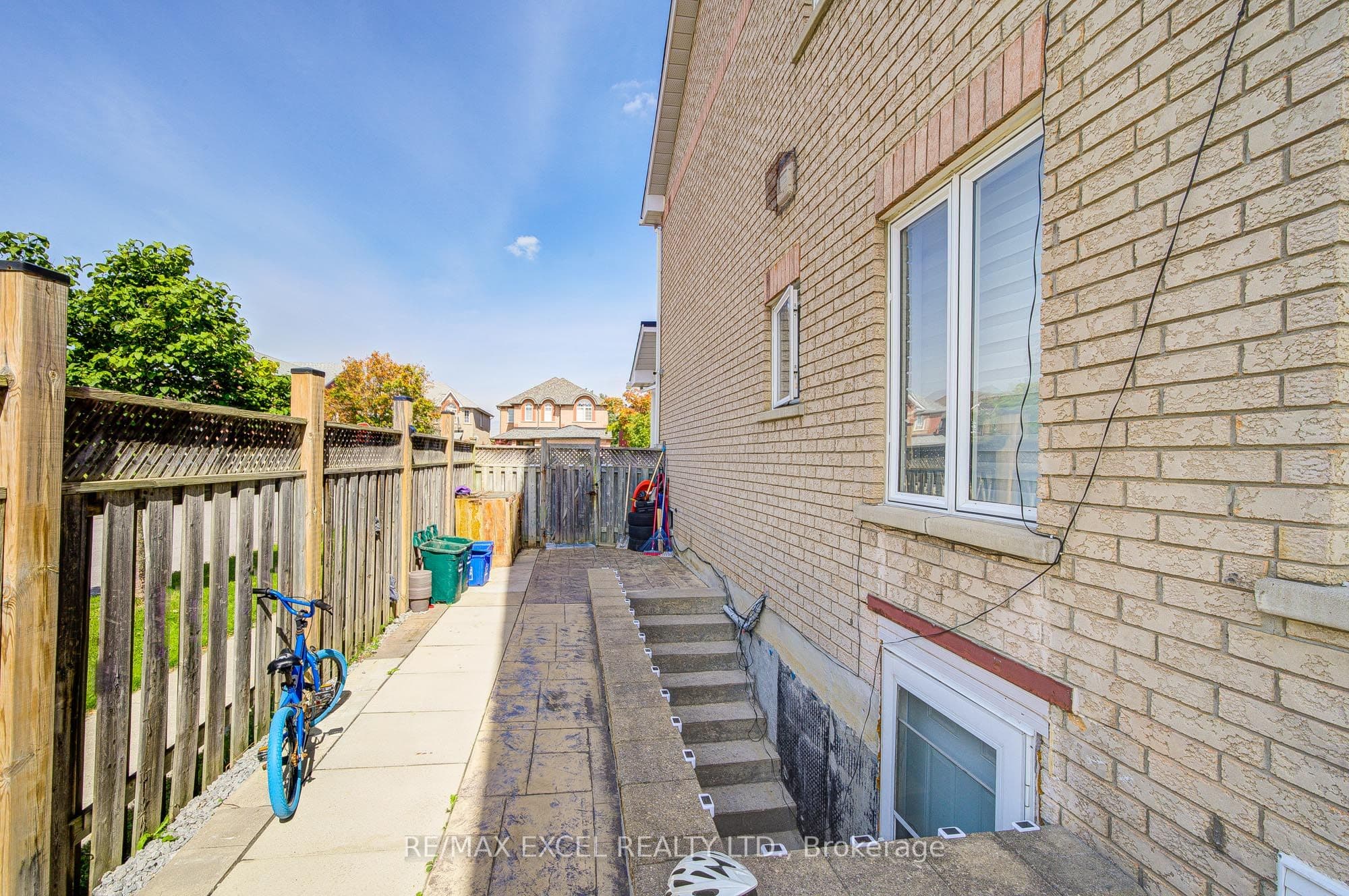 13 Hepburn Street BASEMENT, Markham, ON L3S 3Z6