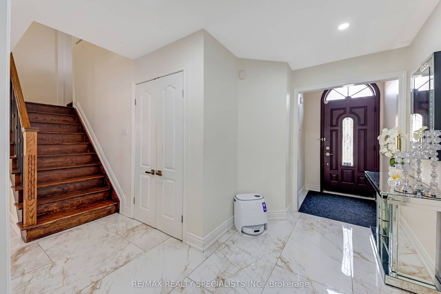 63 Blue Spruce Street, Brampton, ON L6R 1C4