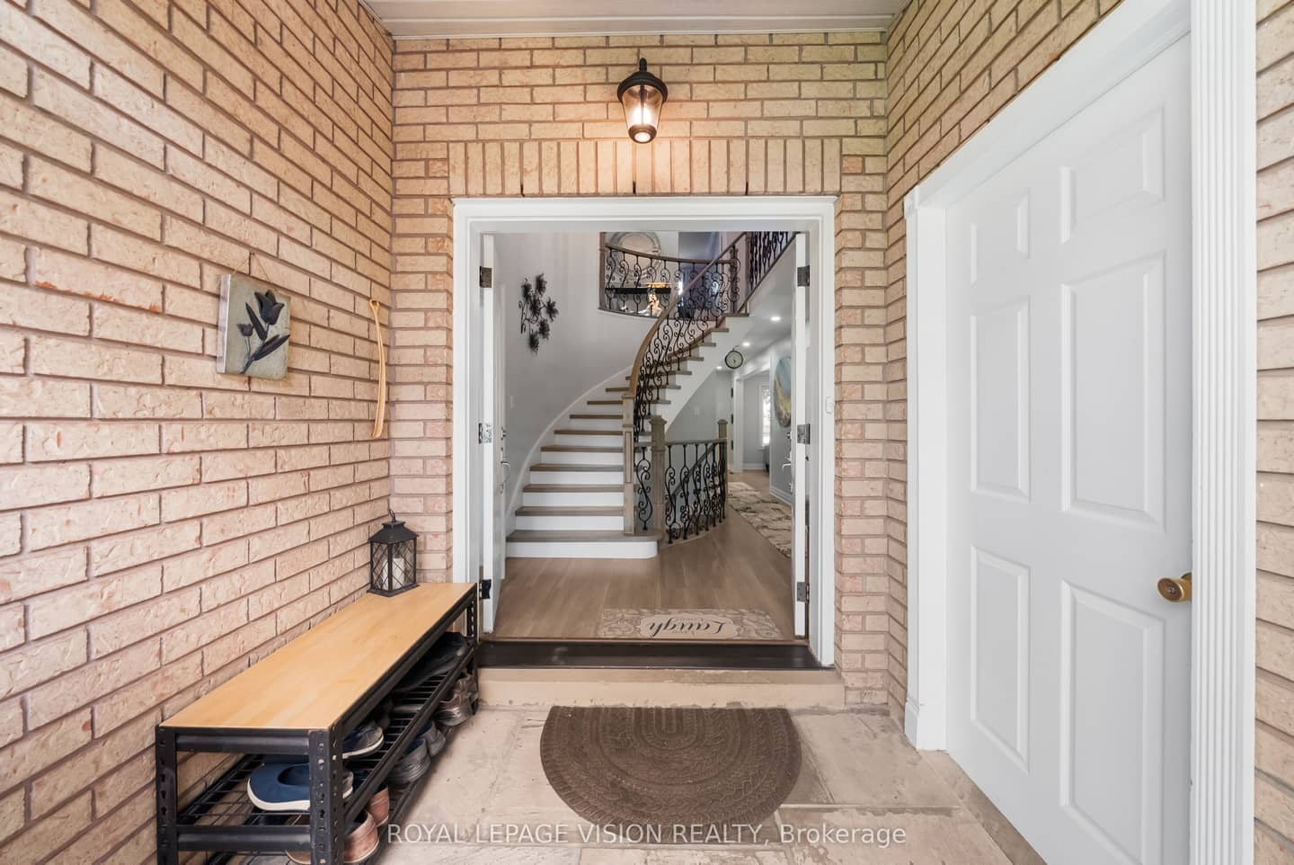 5 Anson Avenue, Toronto, ON M1M 1X2