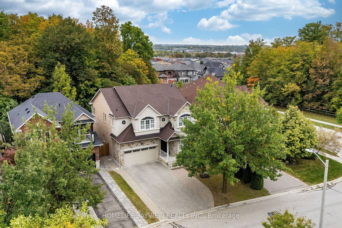 8 Matisse Trail, Vaughan, ON L4J 9A5