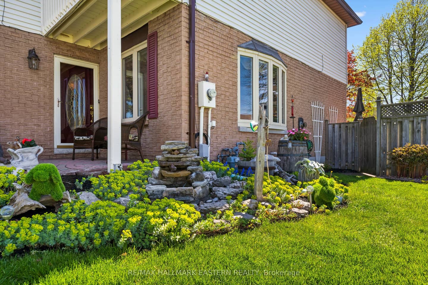 1003 Renaissance Drive, Oshawa, ON L1J 8B2