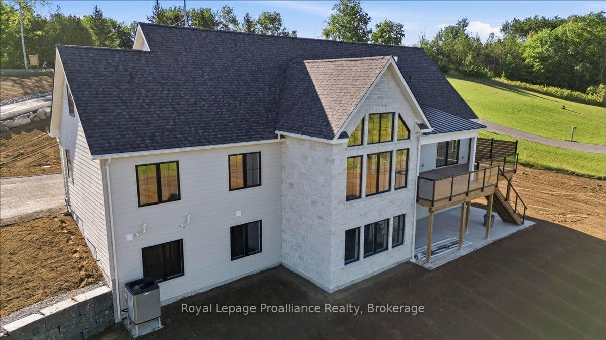 1567 Clearview Road, Centre Hastings, ON K0K 2Y0