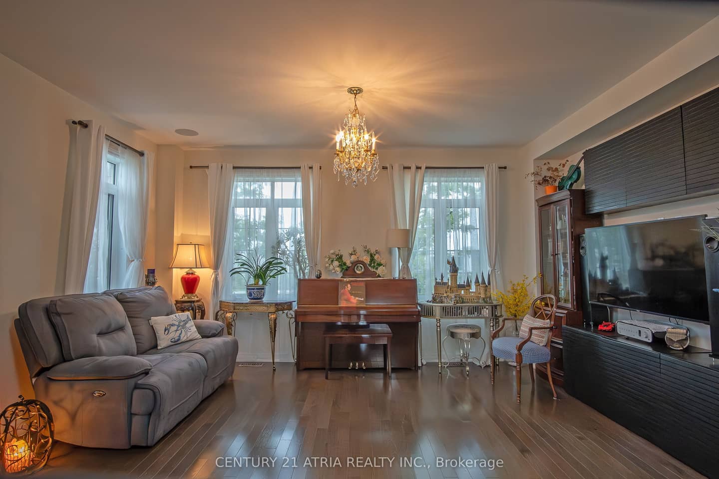 10951 Woodbine Avenue, Markham, ON L6C 0X4