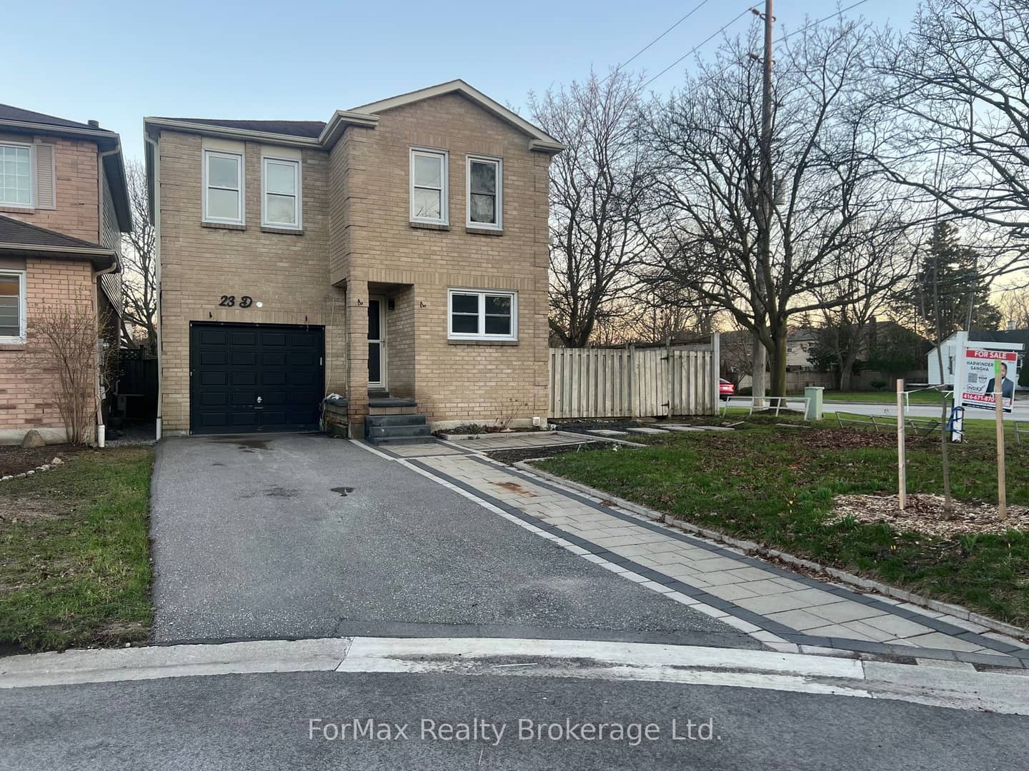 23 Drew Court, Whitby, ON L1N 8X6