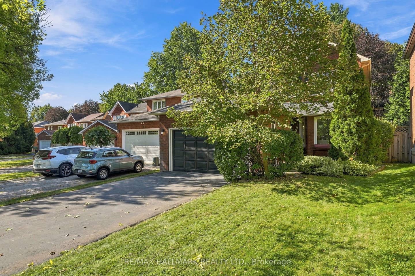 89 Crawford Rose Drive, Aurora, ON L4G 4R5