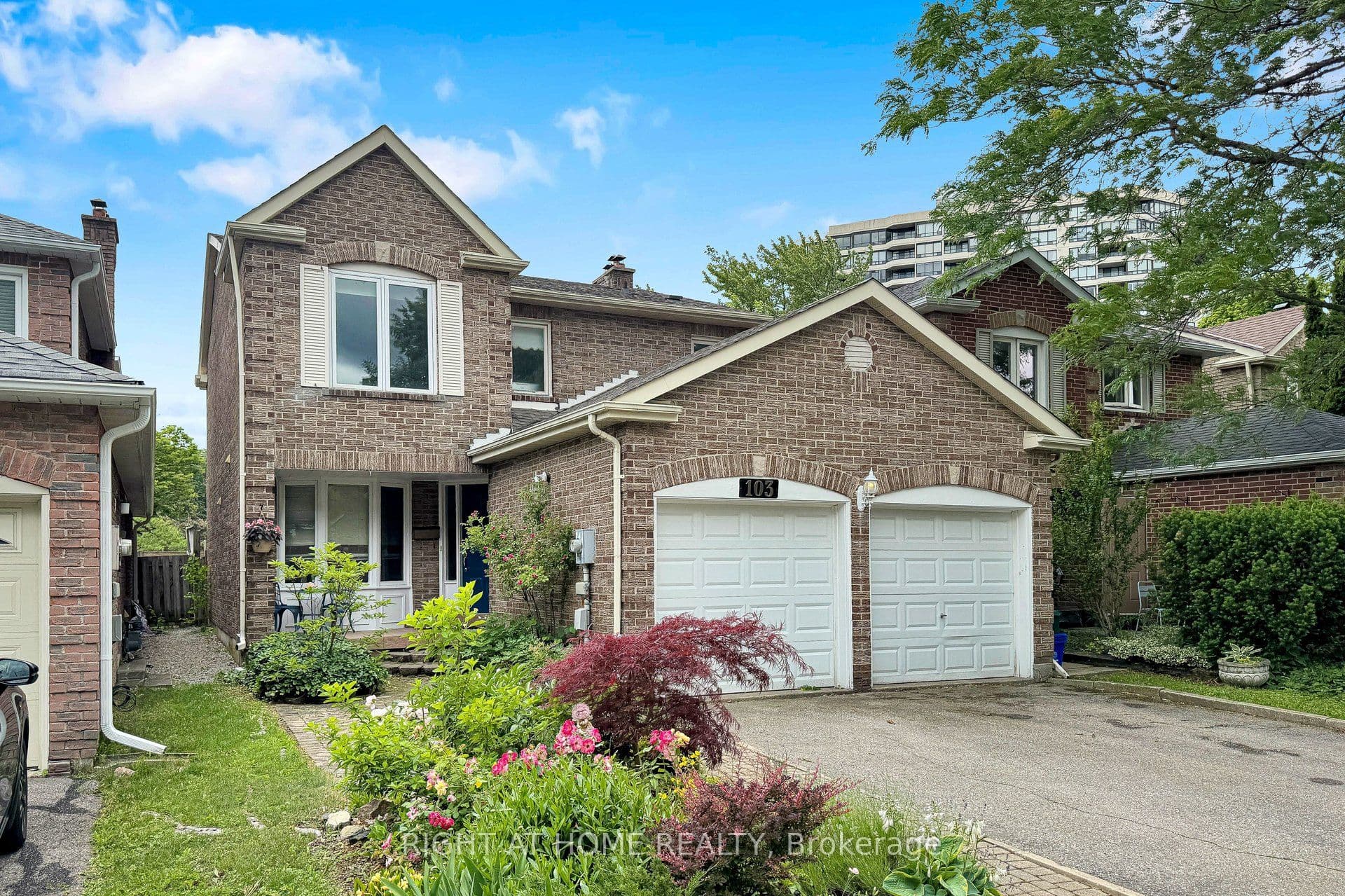 103 Heatherton Way, Vaughan, ON L4J 3E7