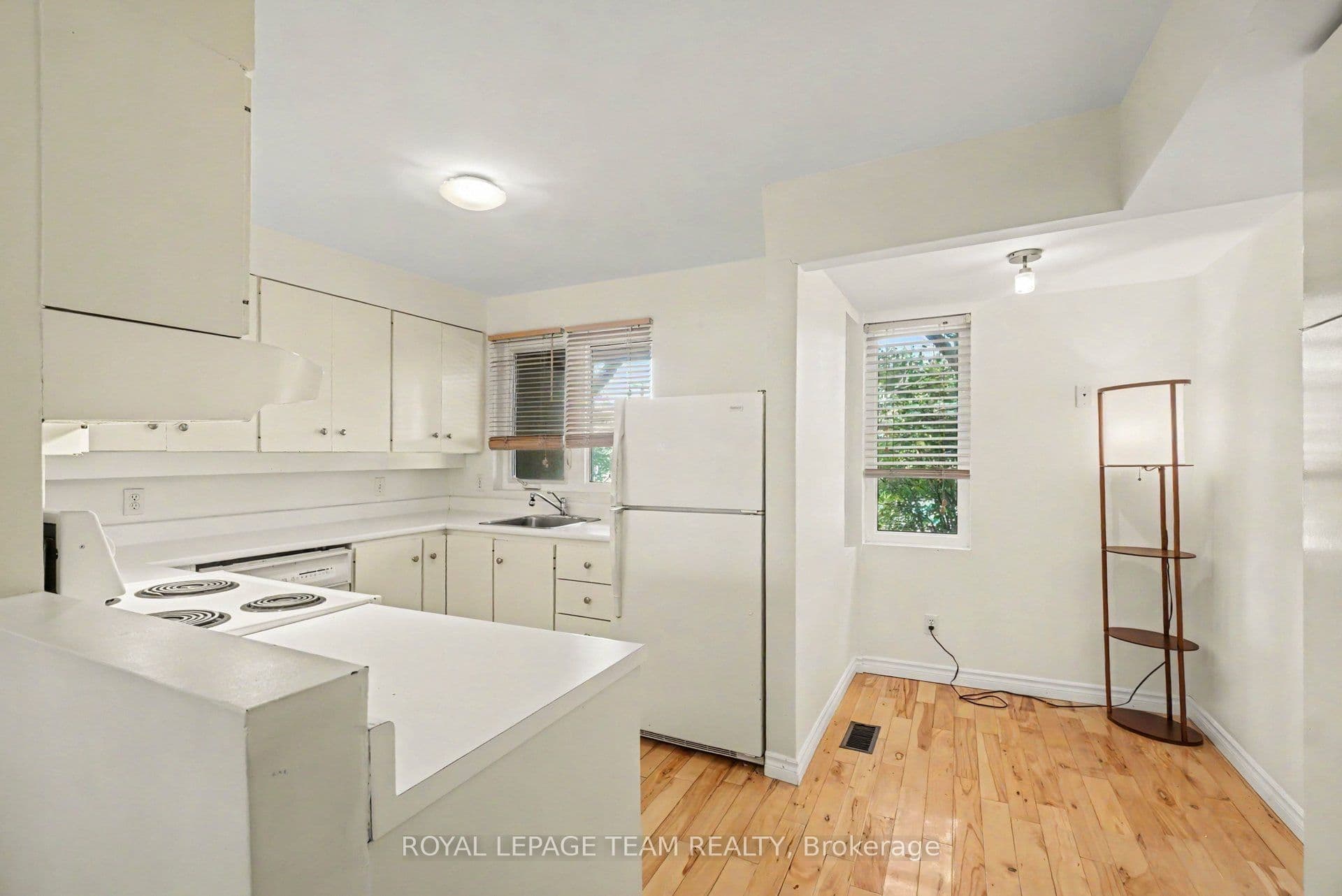 290 CATHCART Street 14, Lower Town - Sandy Hill, ON K1N 5C4