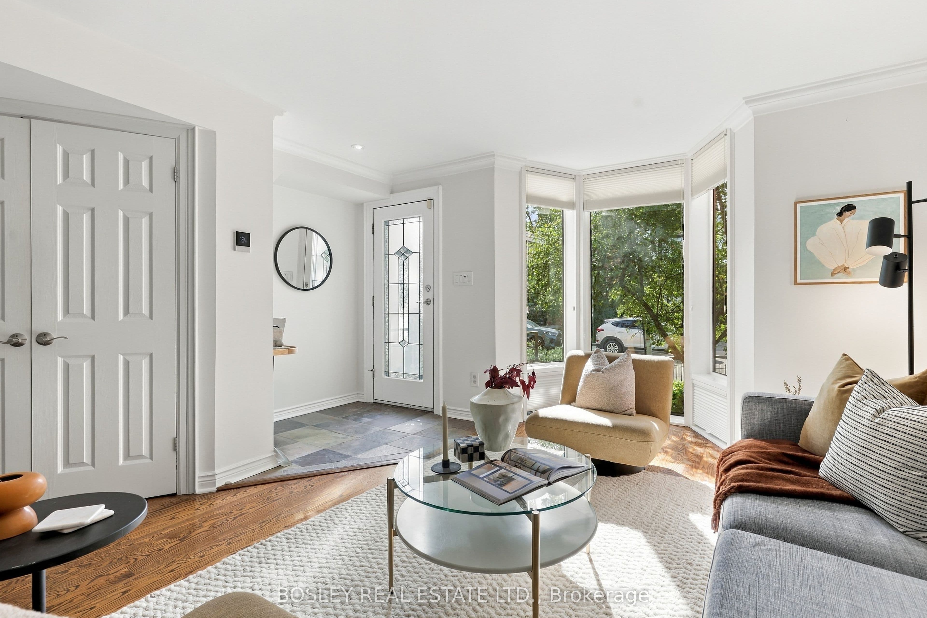 22 Cavell Avenue, Toronto, ON M4K 1L6