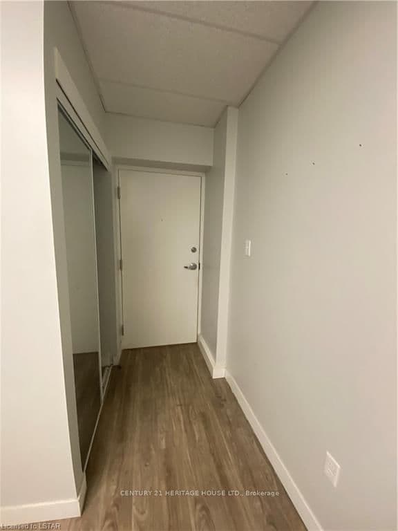 50 SCOTT Street 110, St. Thomas, ON N5P 1K6