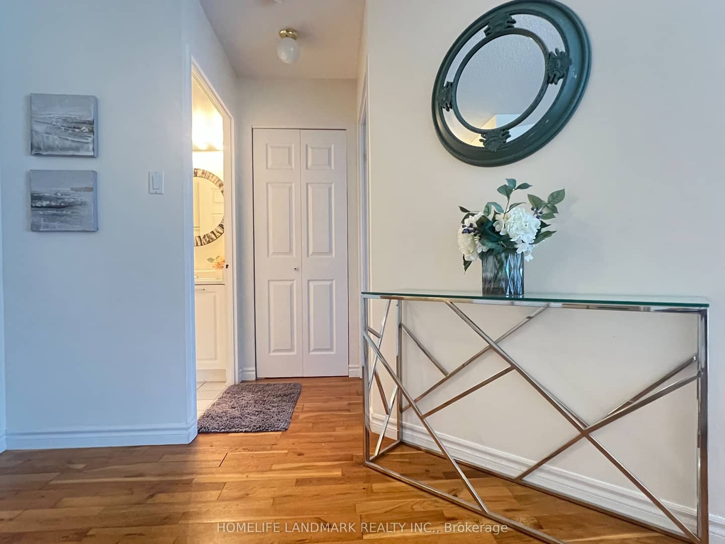 39 Parliament Street 716, Toronto, ON M5A 4R2