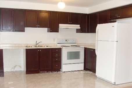 29 Woodway Lane Couch House, Markham, ON L6B 0N4