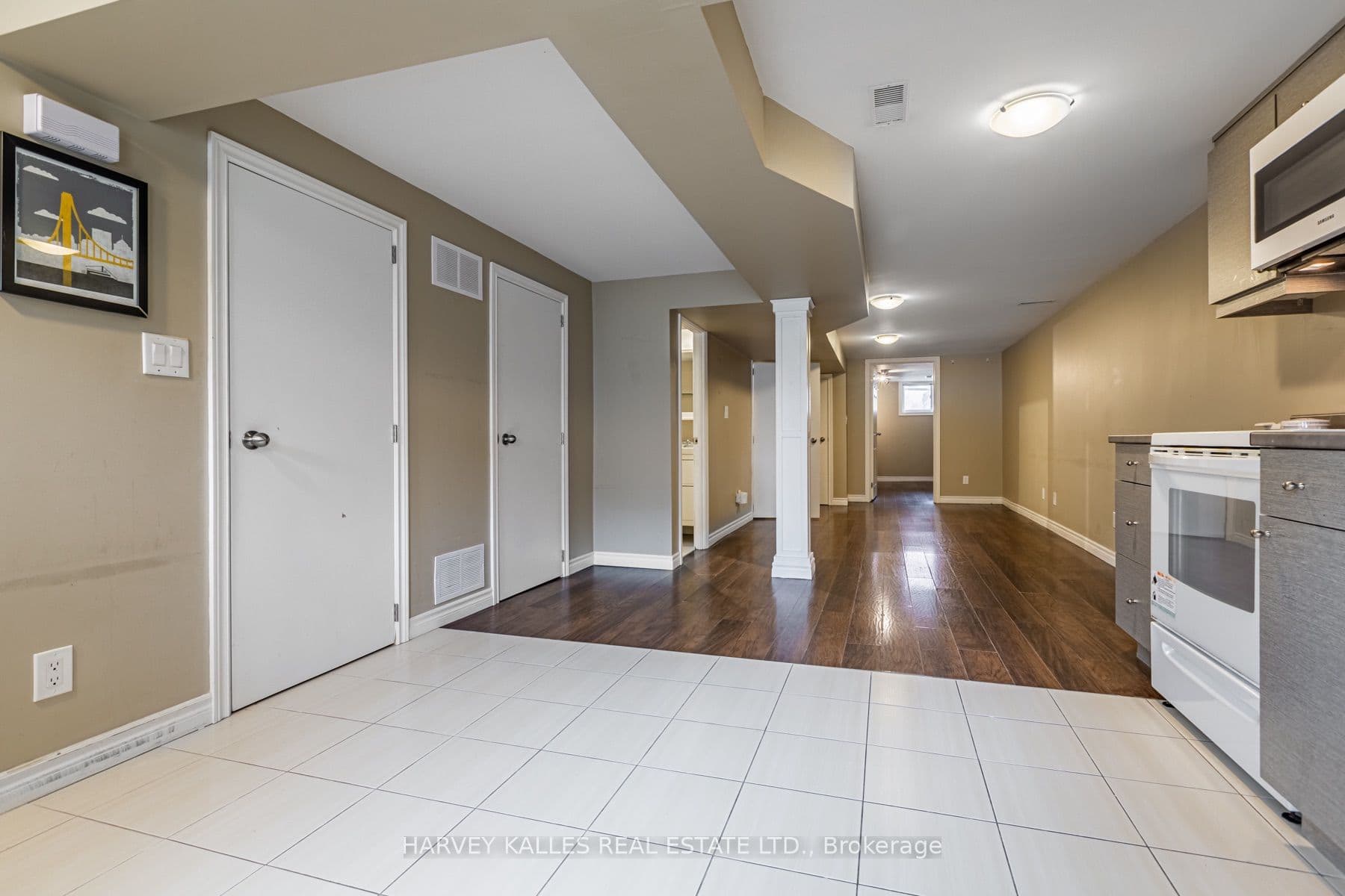 313 Glenholme Avenue, Toronto, ON M6E 3E2